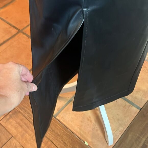 LOFT Black Faux Leather Front Slit Midi Pencil Skirt, size 2 - Picture 3 of 10